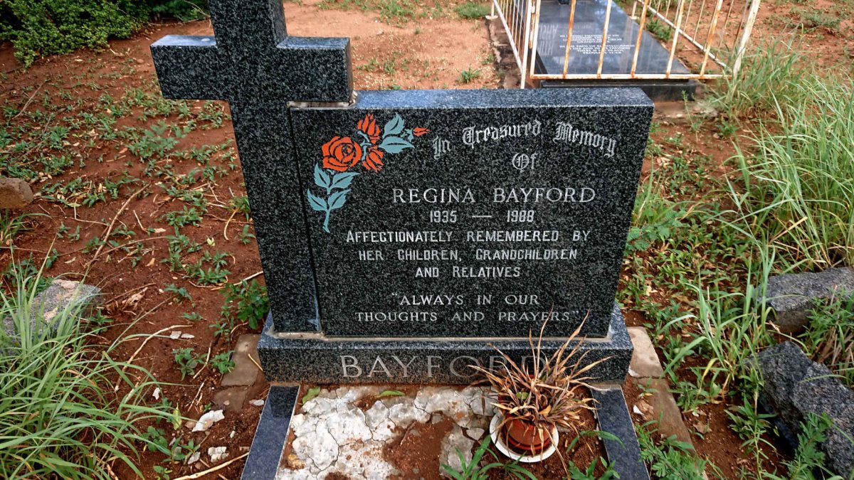 BAYFORD Regina 1935-1988