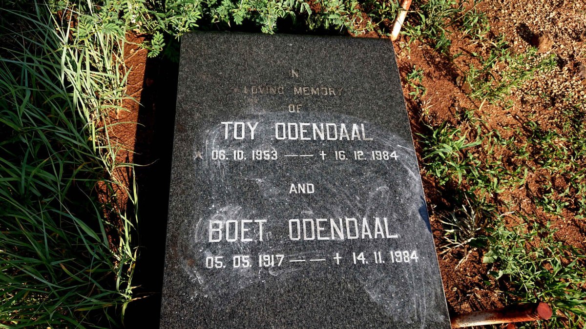 ODENDAAL Boet 1917-1984 :: ODENDAAL Toy 1953-1984