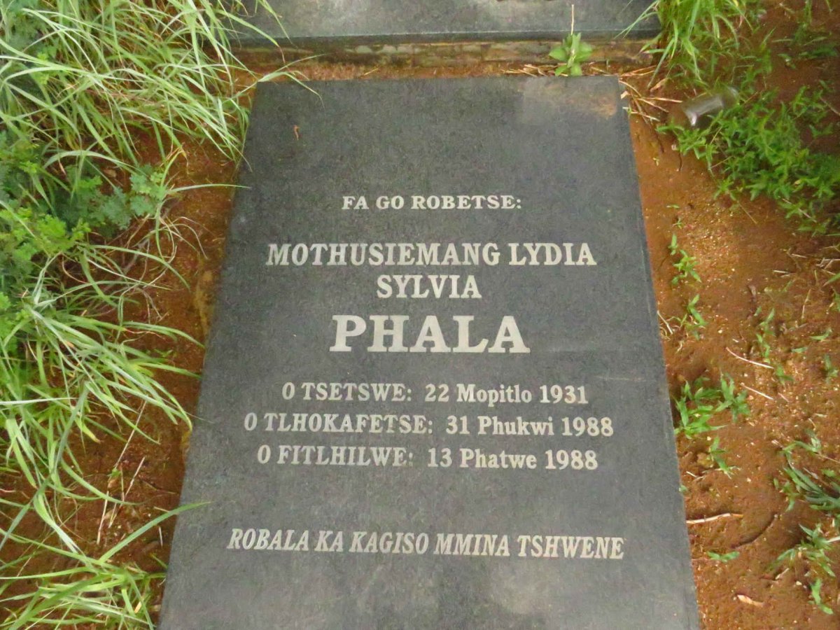 PHALA Mothusiemang Lydia Sylvia 1931-1988