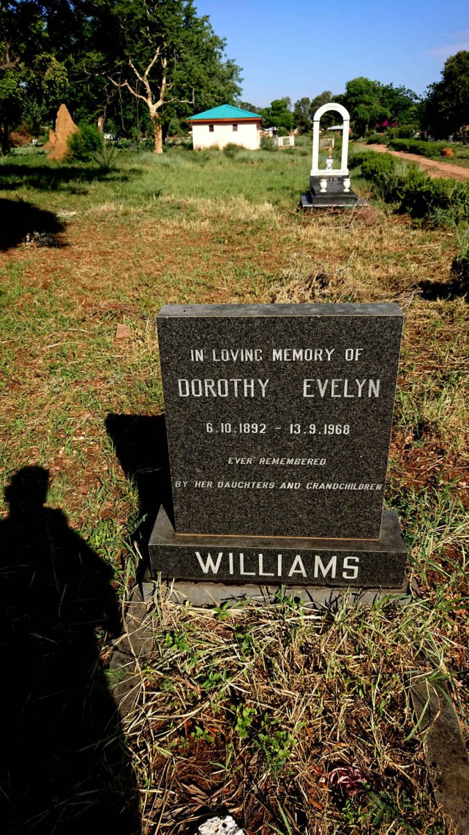 WILLIAMS Dorothy Evelyn 1892-1968