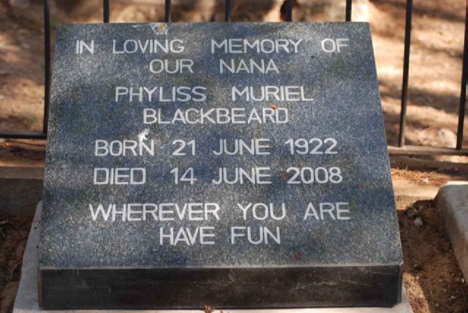 BLACKBEARD Phyliss Muriel 1922-2008