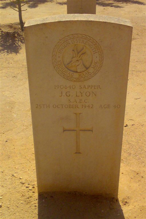 LYON J.G. -1942