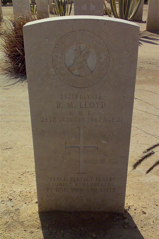 LLOYD B.M. -1942