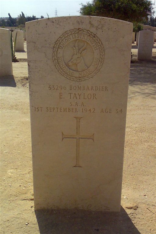 TAYLOR E. -1942