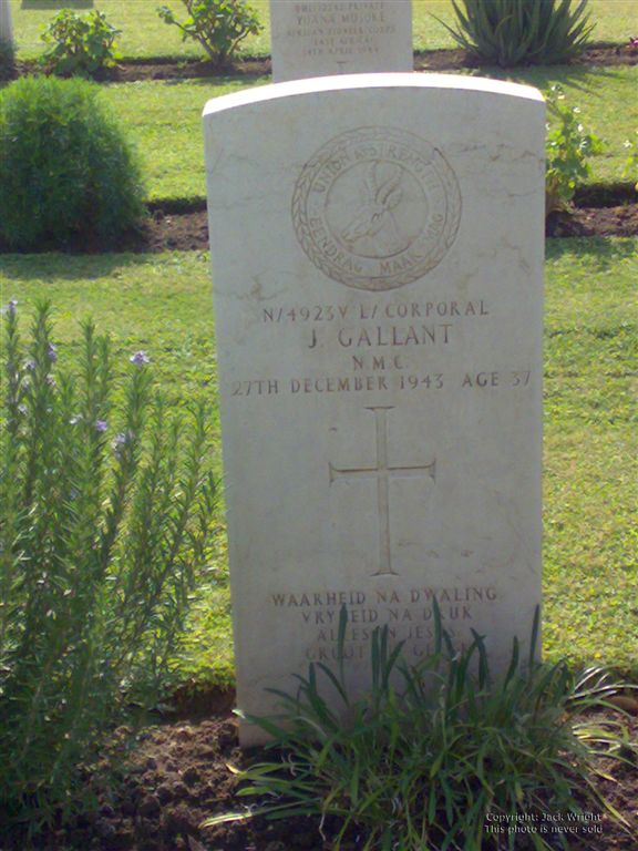 GALLANT J. -1943