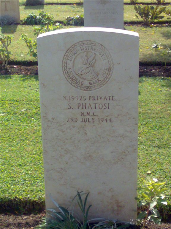 PHATOSI S. -1944