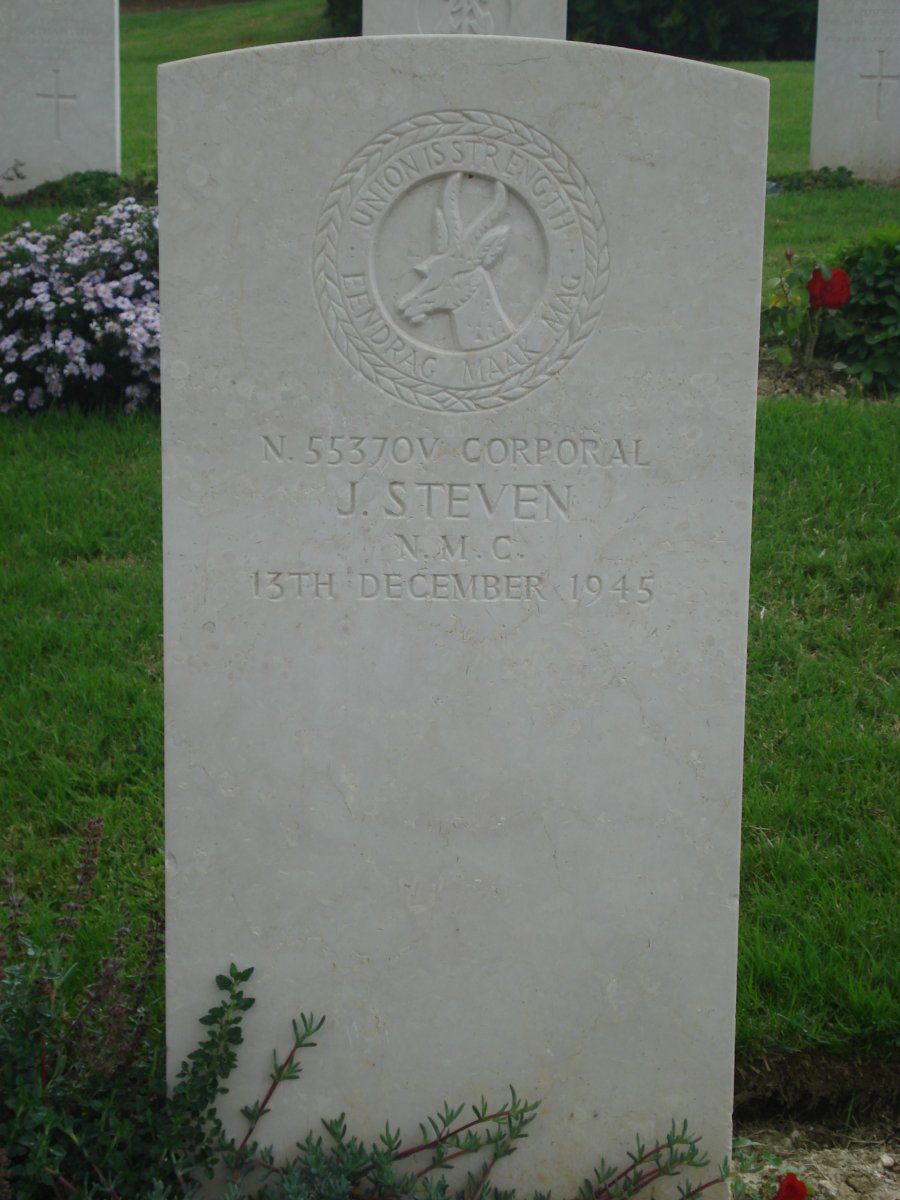 STEVEN J. -1945