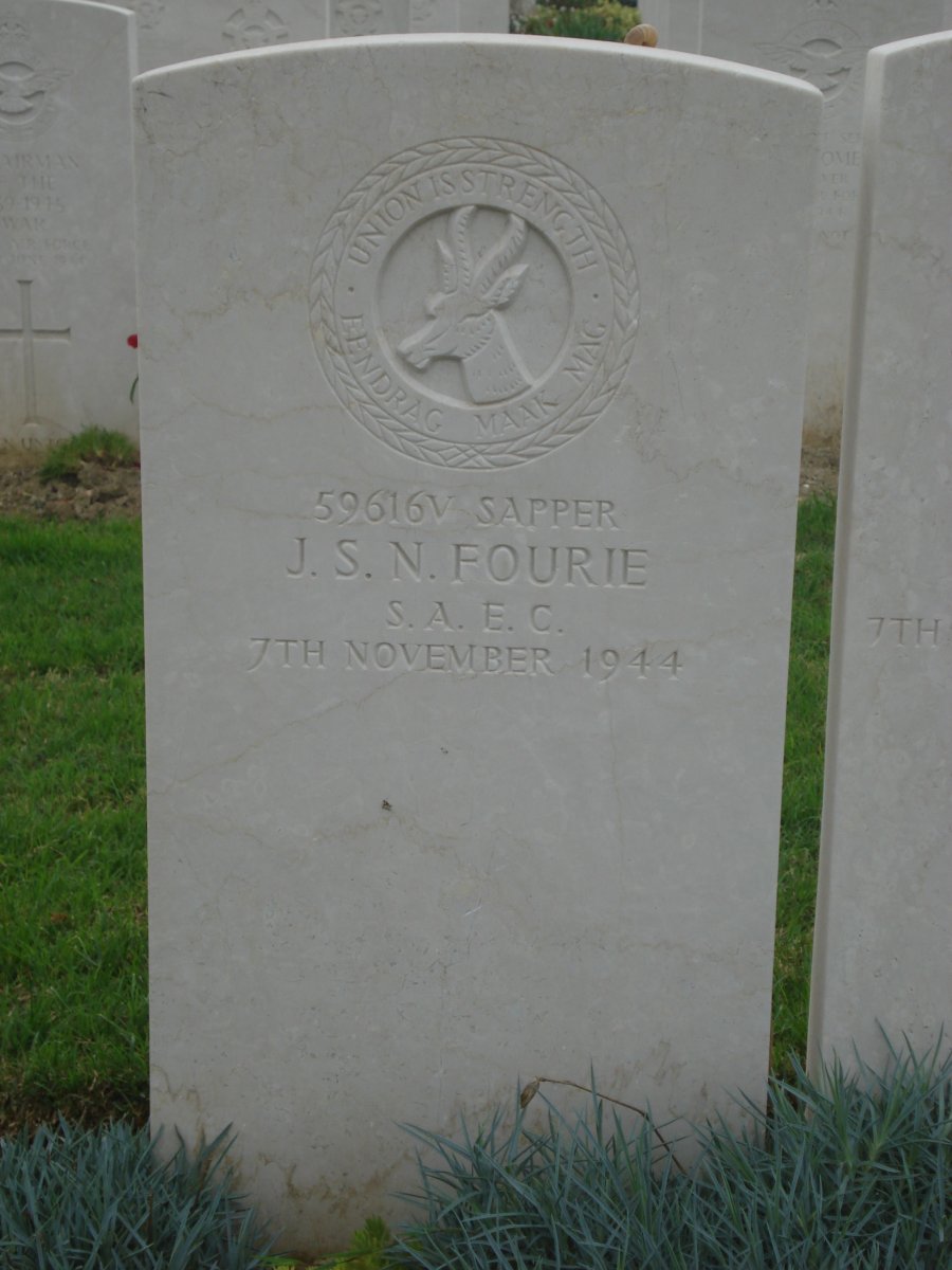FOURIE J.S.N. -1944