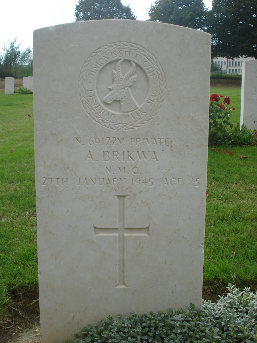 BRIKWA A. -1945