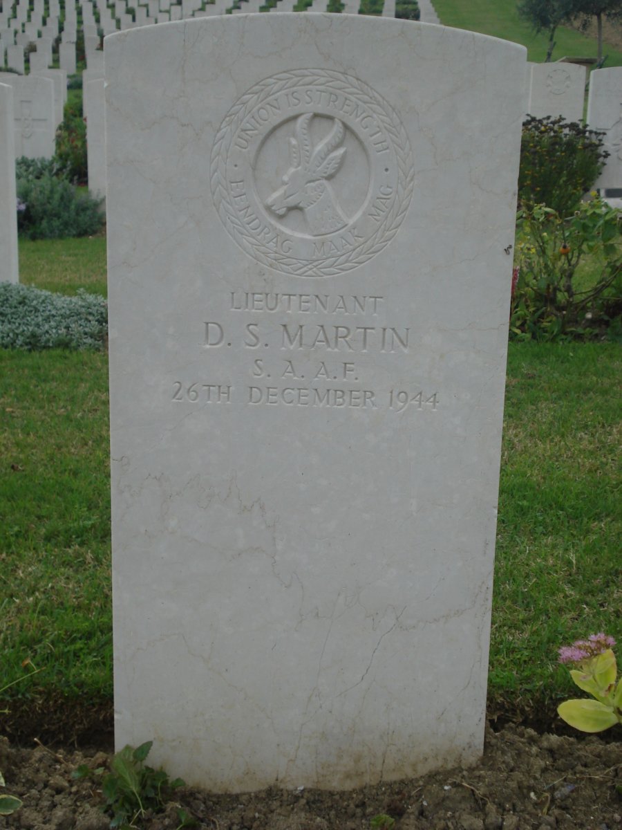 MARTIN D.S. -1944