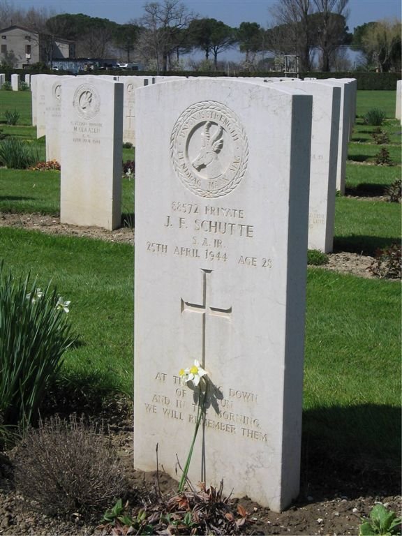 SCHUTTE Jan Francois 1916-1944