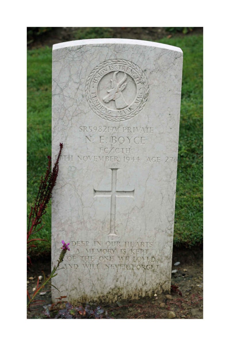 BOYCE N.E. -1944