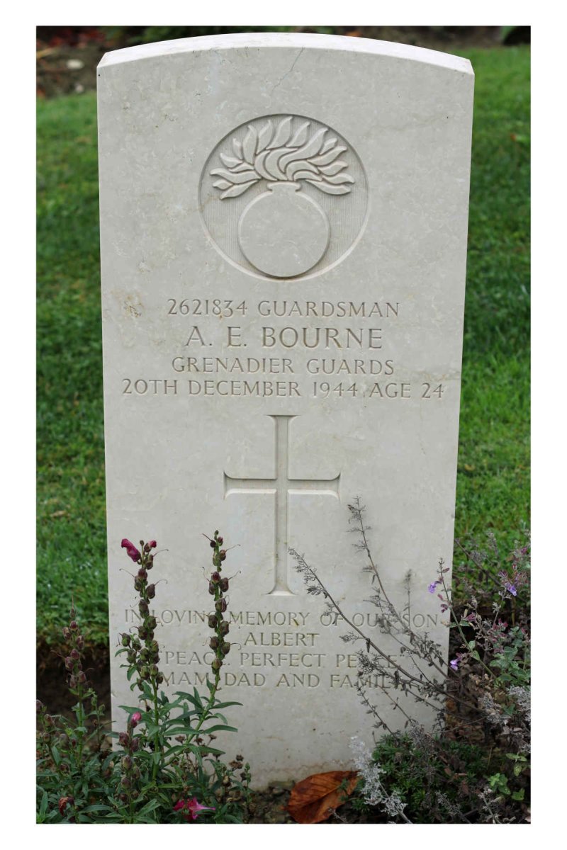 BOURNE A.E. -1944