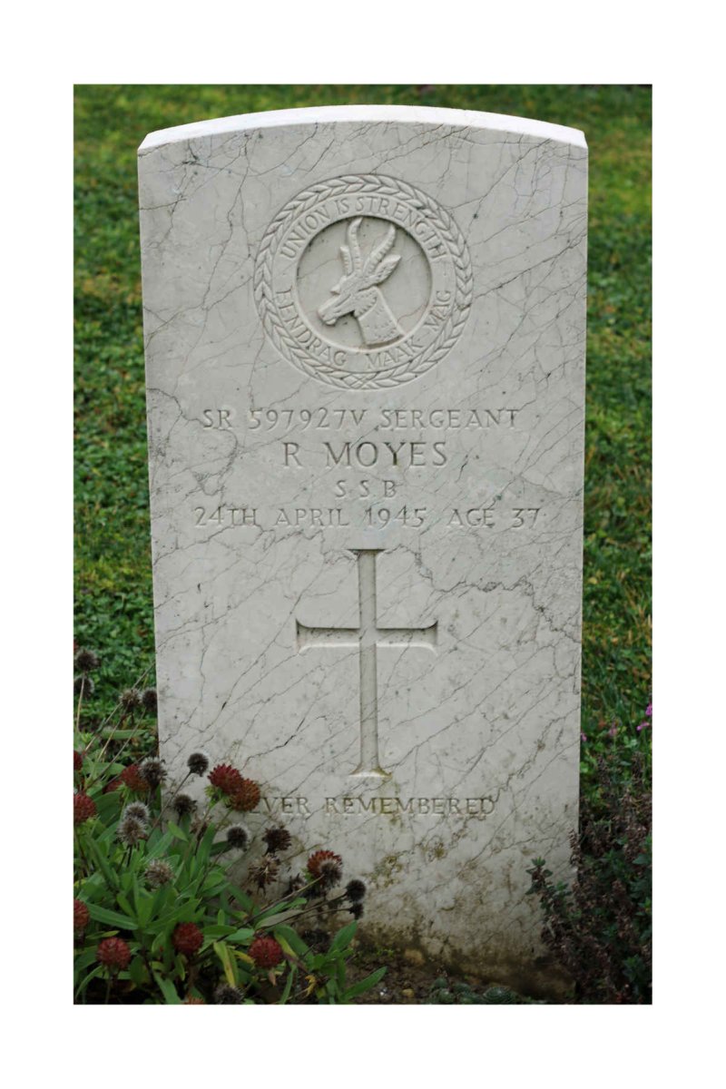 MOYES R. -1945