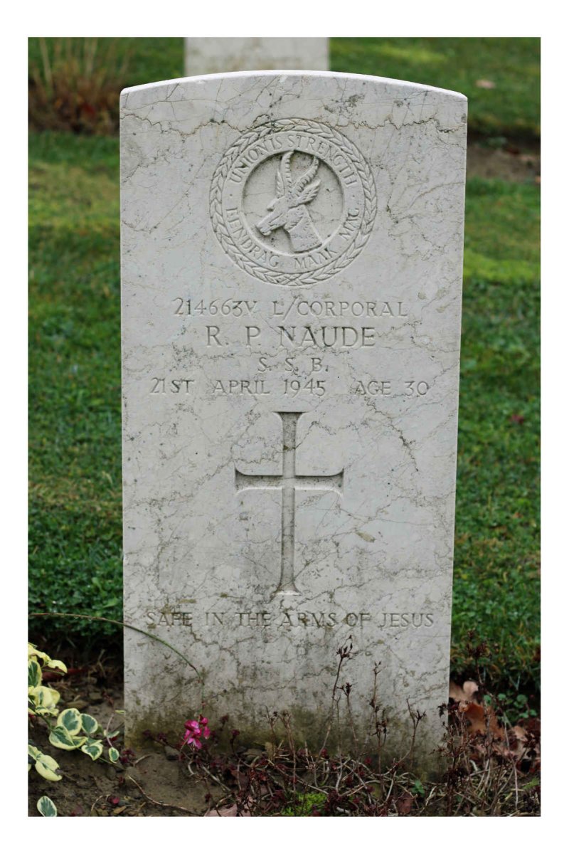 NAUDE R.P. -1945