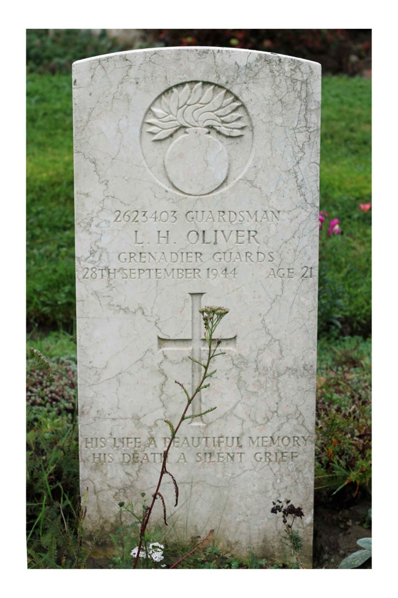 OLIVER L.H. -1944
