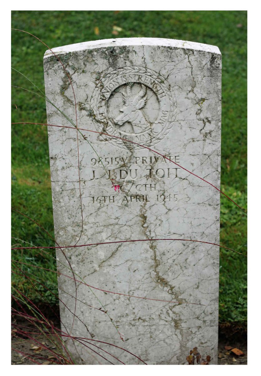 TOIT J.J., du -1945