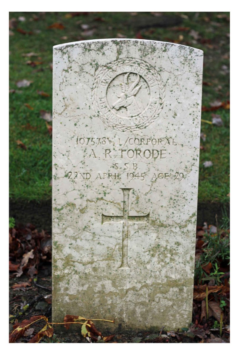 TORODE A.R. -1945
