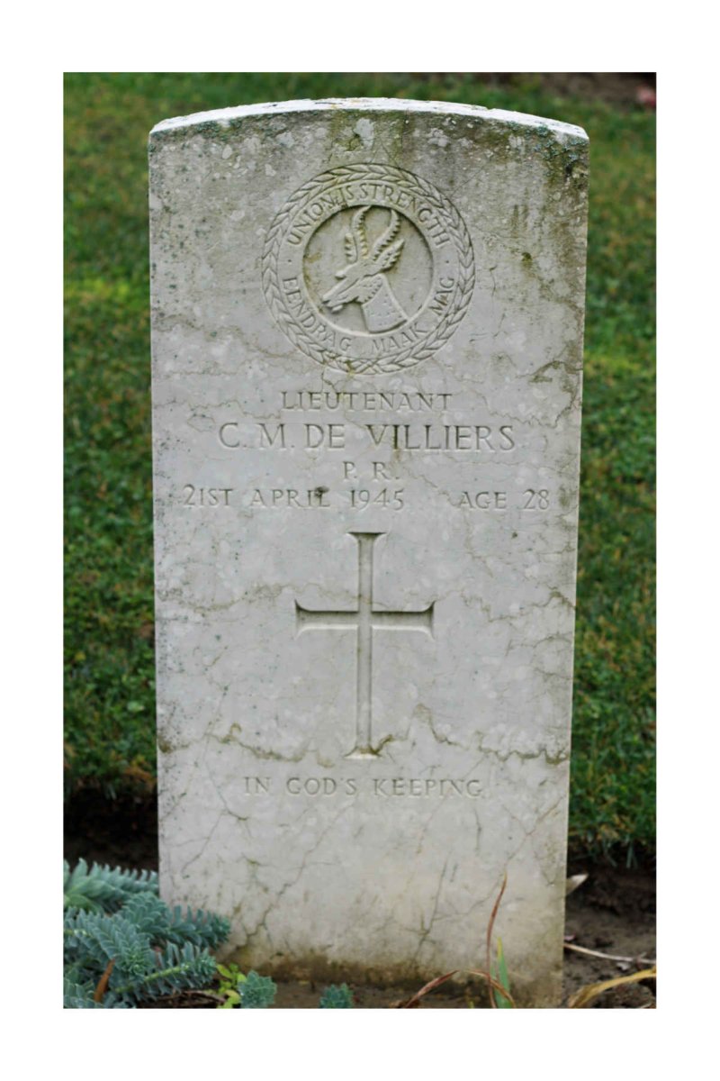 VILLIERS C.M., de -1945