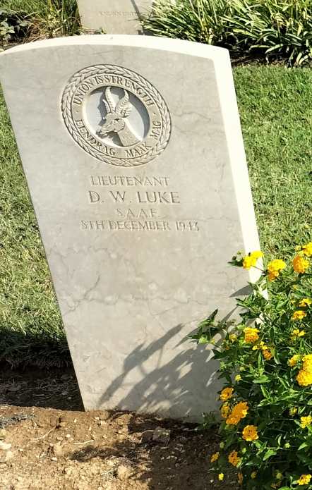 LUKE D.W. -1943