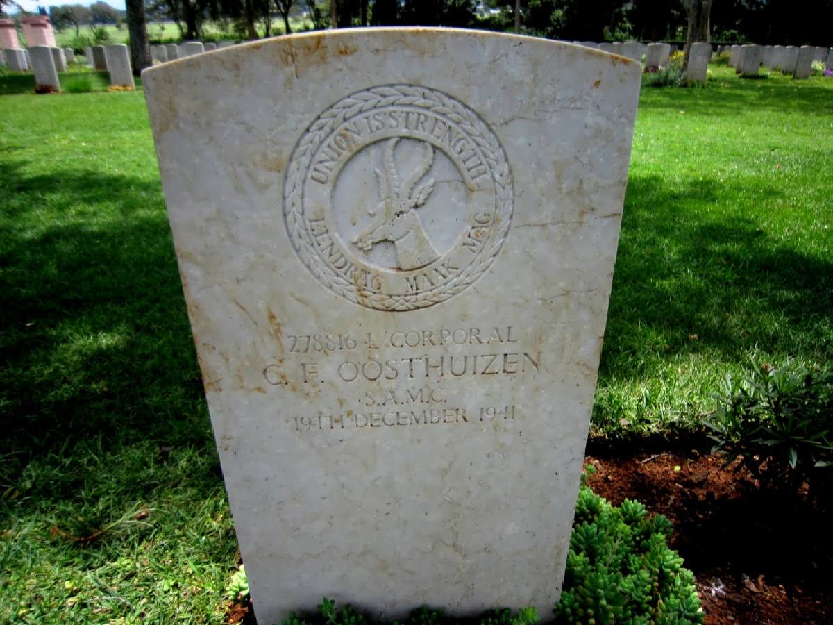 OOSTHUIZEN C.F. -1941