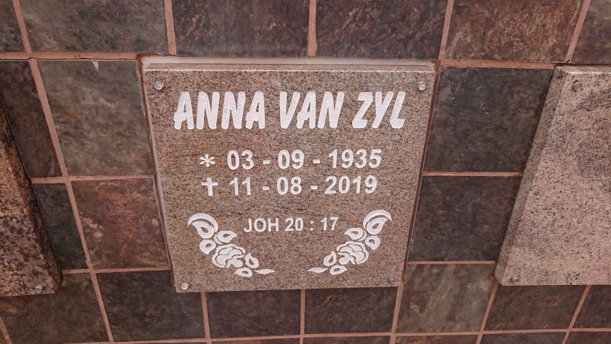 ZYL Anna, van 1935-2019