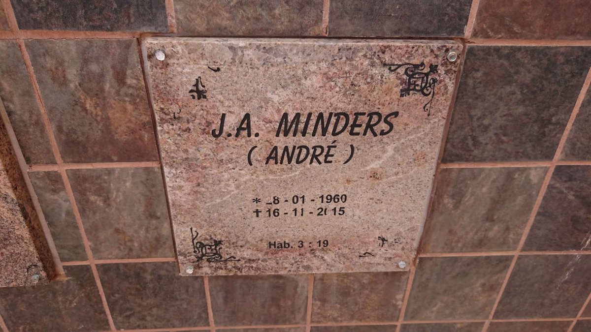 MINDERS J.A. 1960-2015