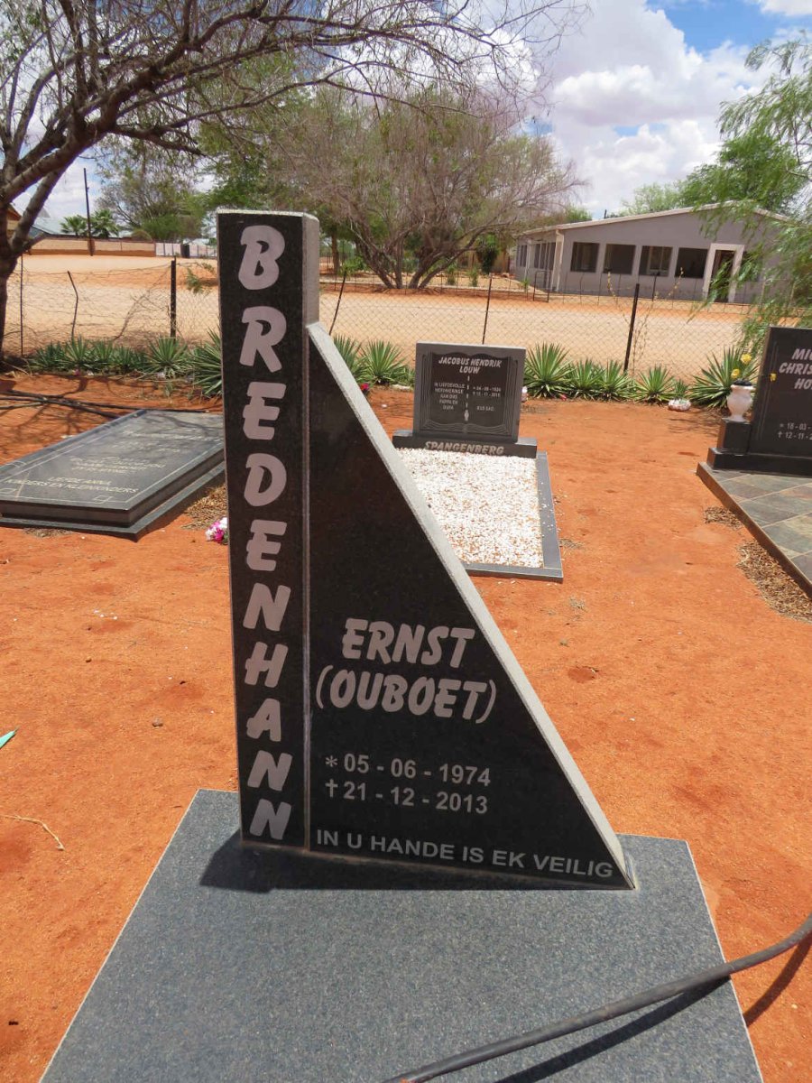 BREDENHANN Ernst 1974-2013