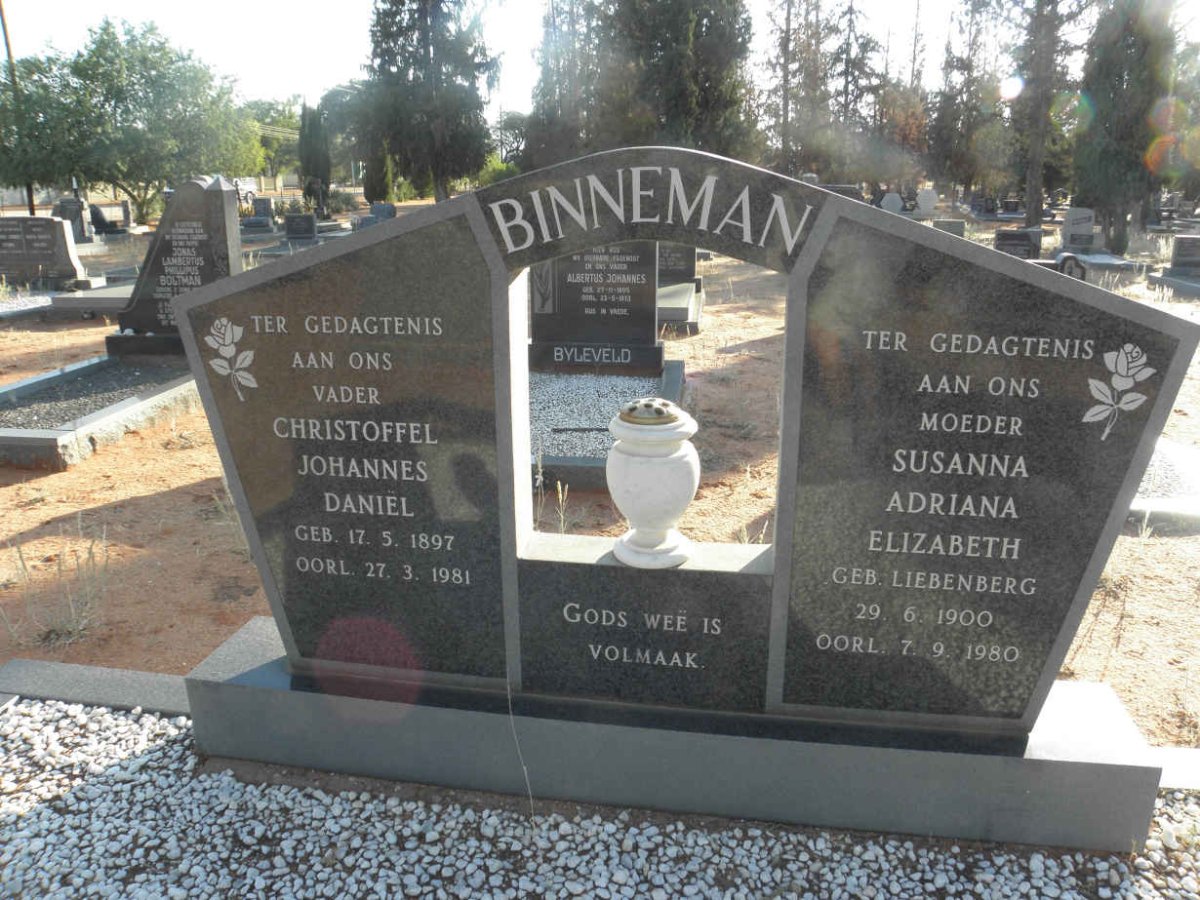 BINNEMAN Christoffel Johannes Daniel 1897-1981 &amp; Susanna Adriana Elizabeth LIEBENBERG 1900-1980