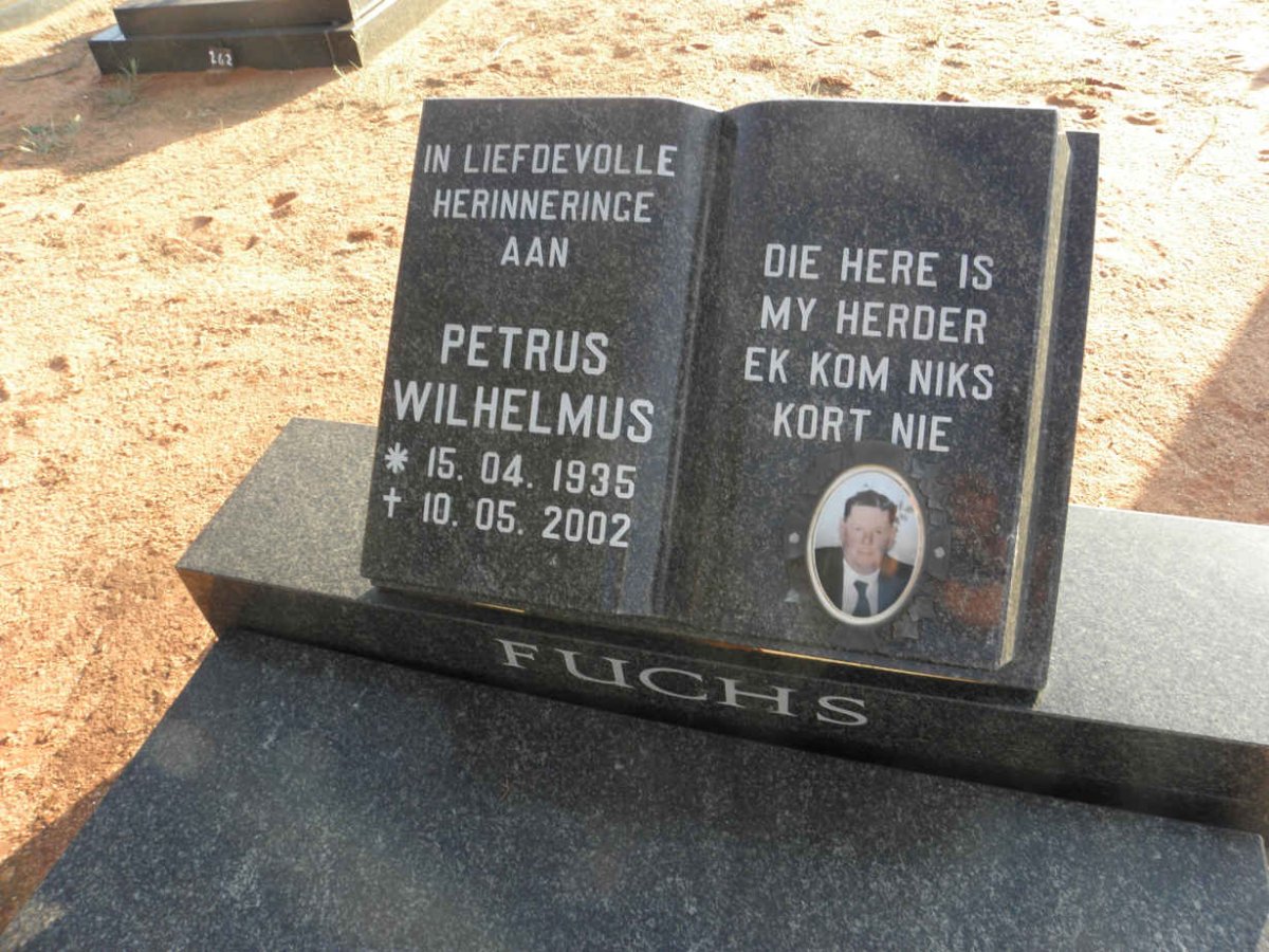 FUCHS Petrus Wilhelmus 1935-2002