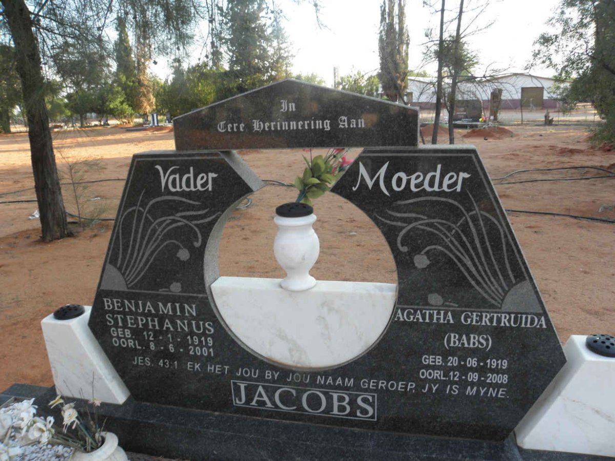 JACOBS Benjamin Stephanus 1919-2001 &amp; Agatha Gertruida 1919-2008
