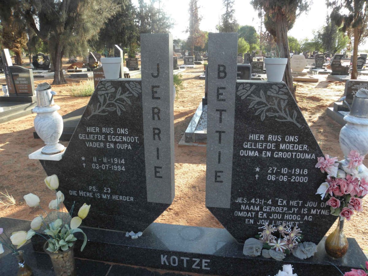 KOTZE Jerrie 1914-1994 &amp; Bettie 1918-2000
