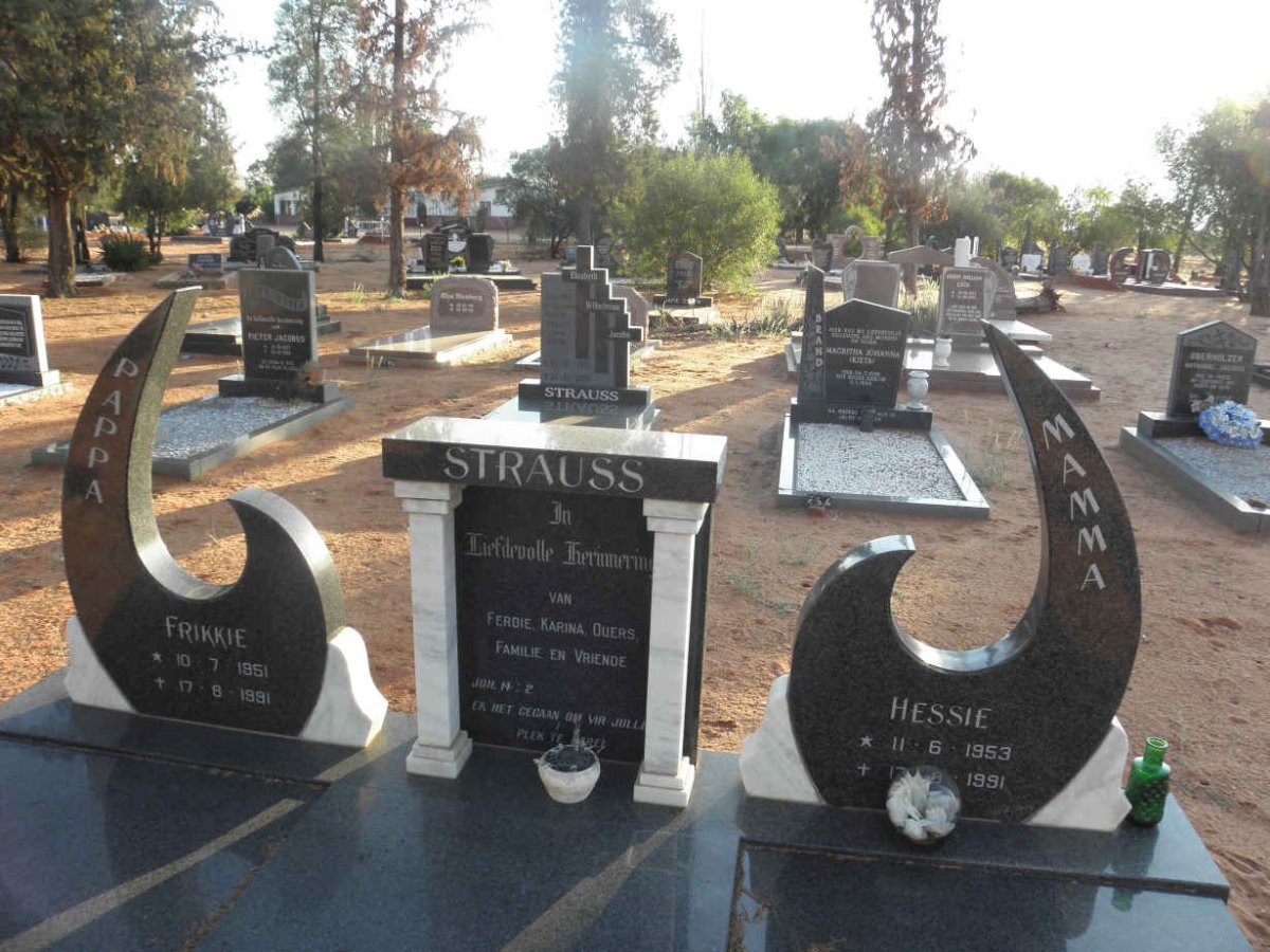STRAUSS Frikkie 1951-1991 &amp; Hessie 1953-1991