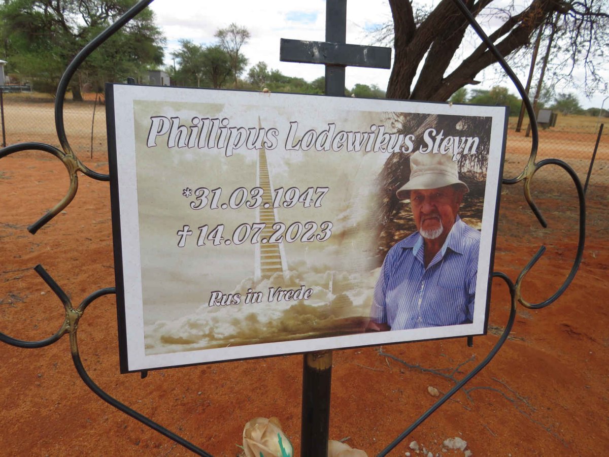 STEYN Phillipus Lodewikus 1947-2023