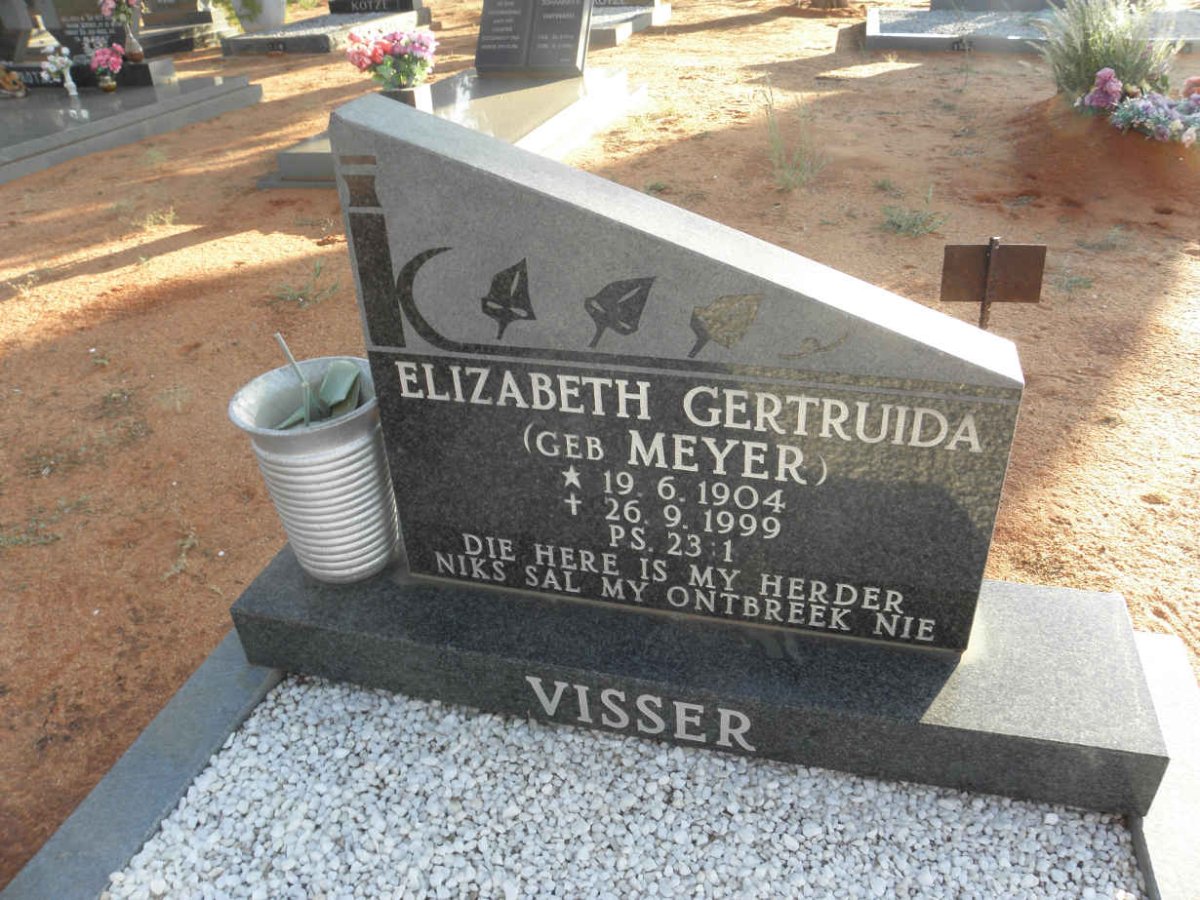 VISSER Elizabeth Gertruida nee MEYER 1904-1999