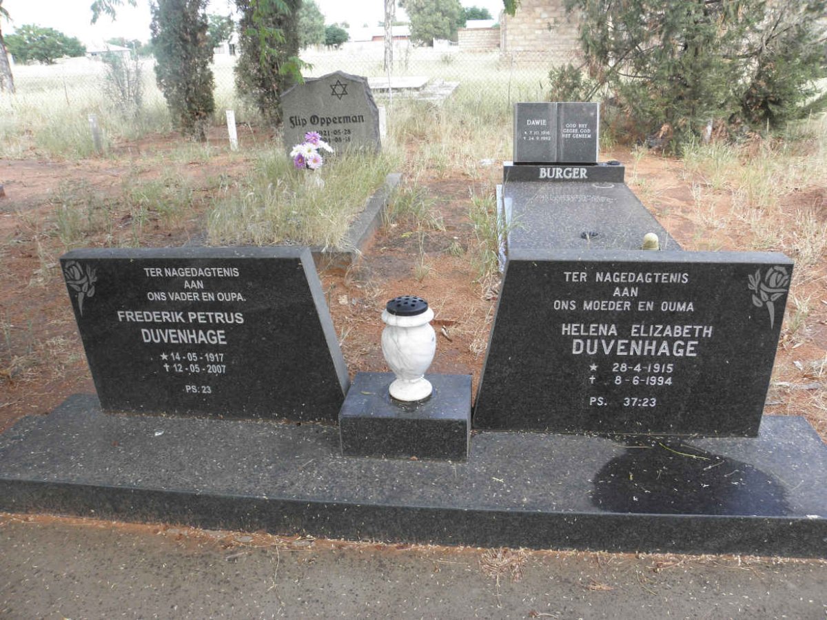 DUVENHAGE Frederik Petrus 1917-2007 &amp; Helena Elizabeth 1915-1994