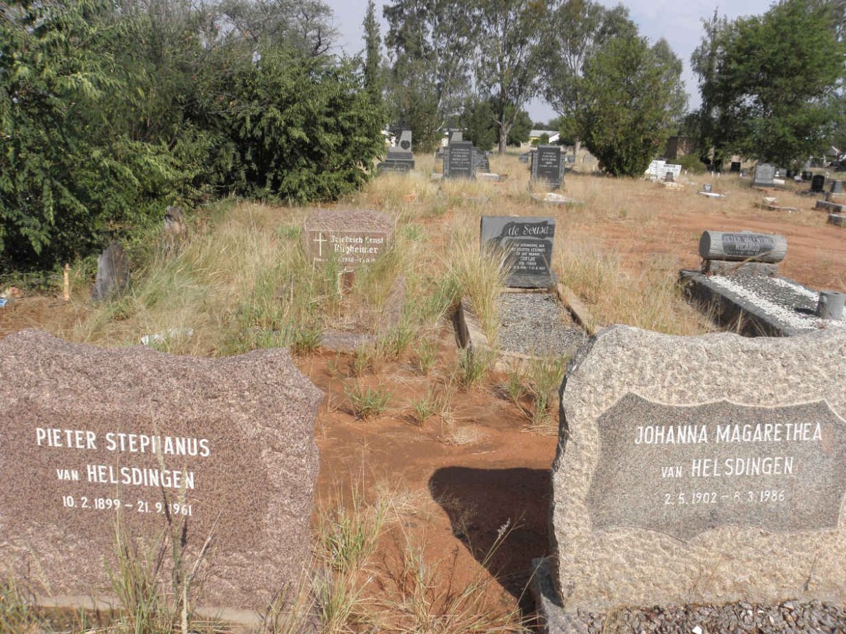 HELSDINGEN Pieter Stephanus, van 1899-1961 &amp; Johanna Magaretha 1902-1986