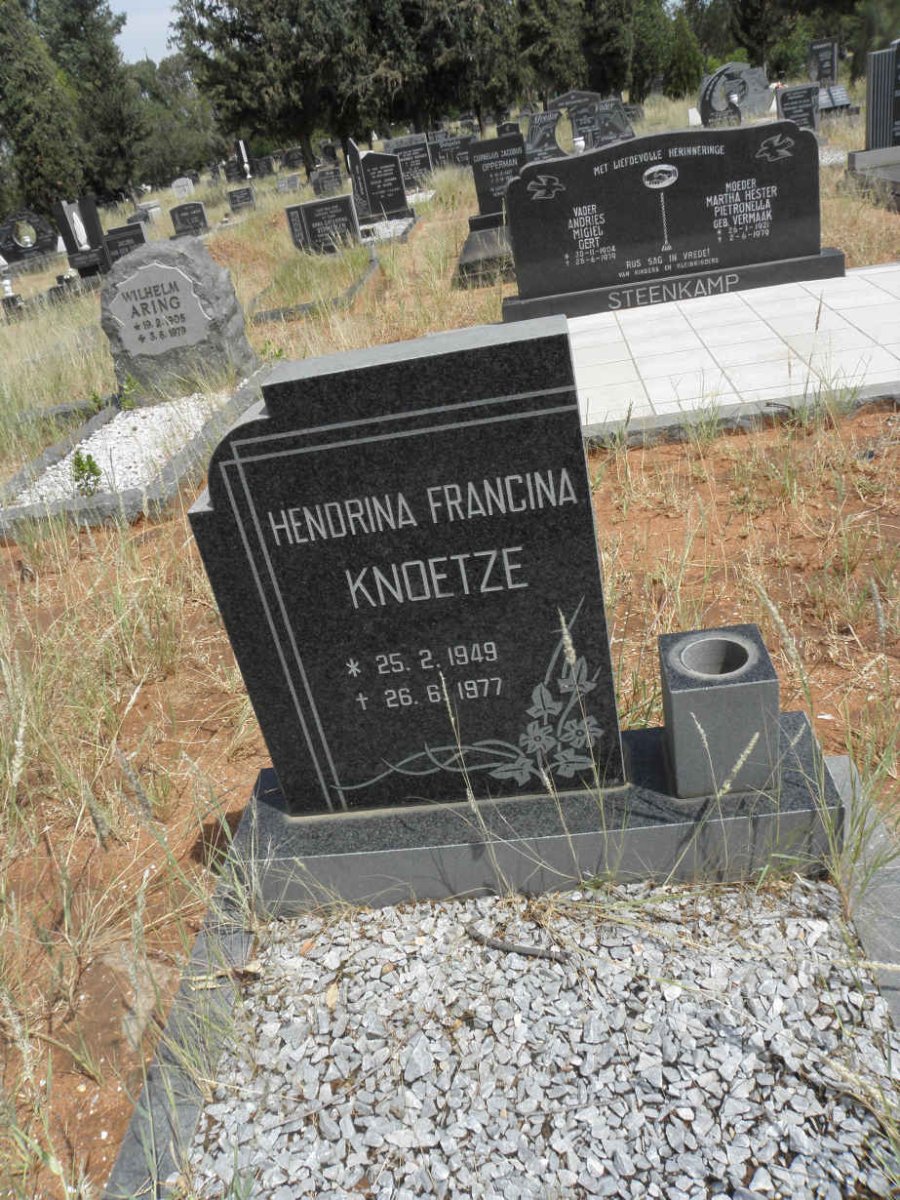 KNOETZE Hendrina Francina 1949-1977
