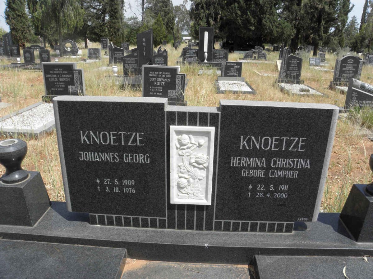 KNOETZE Johannes Georg 1909-1976 &amp; Hermina Christina CAMPHER 1911-2000