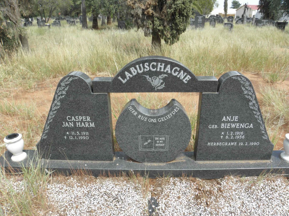 LABUSCHAGNE Casper Jan Harm 1911-1990 &amp; Anje BIEWENGA 1916-1956