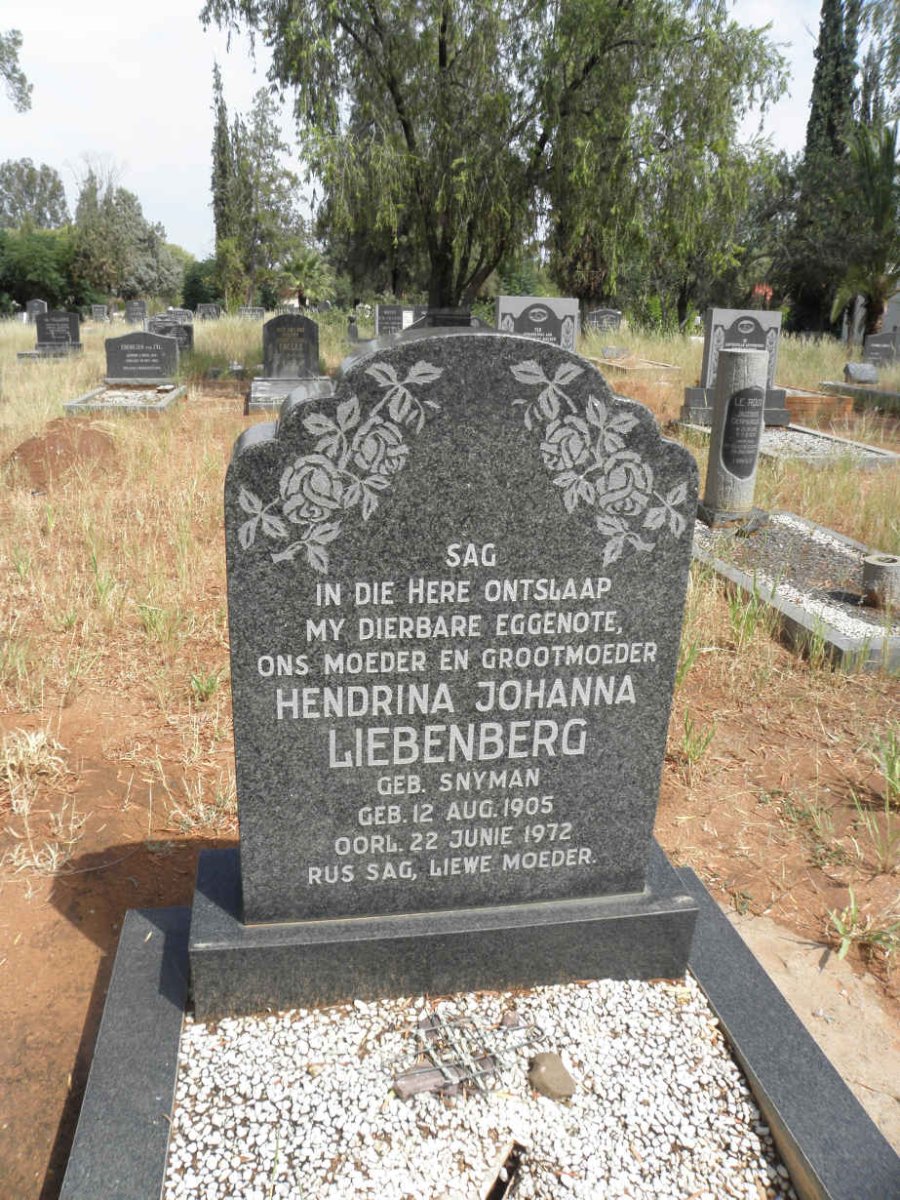 LIEBENBERG Hendrina Johanna nee SNYMAN 1905-1972