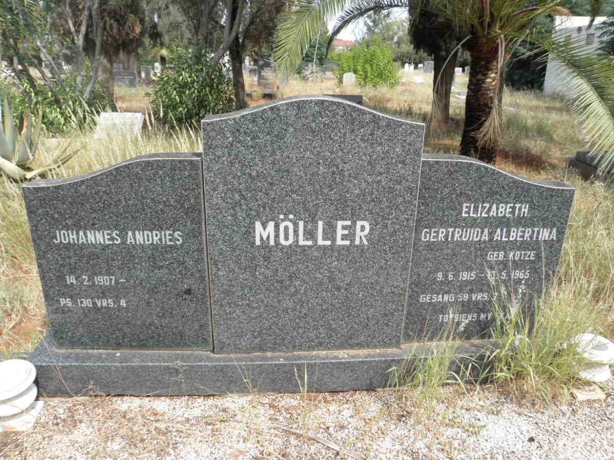 MOLLER Johannes Andries 1907- &amp; Elizabeth Gertruida Albertina KOTZE 1915-1965