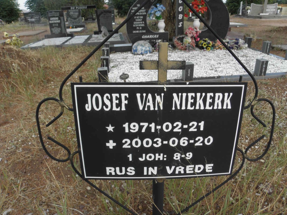 NIEKERK Josef, van 1971-2003