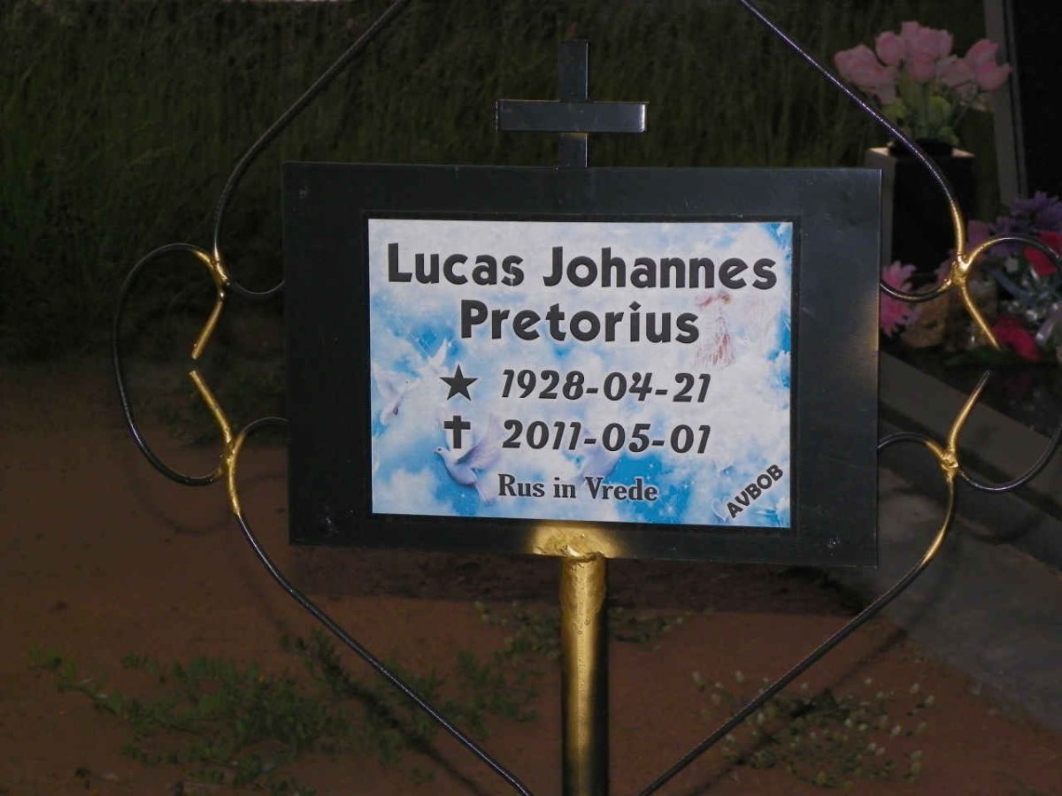 PRETORIUS Lucas Johannes 1928-2011