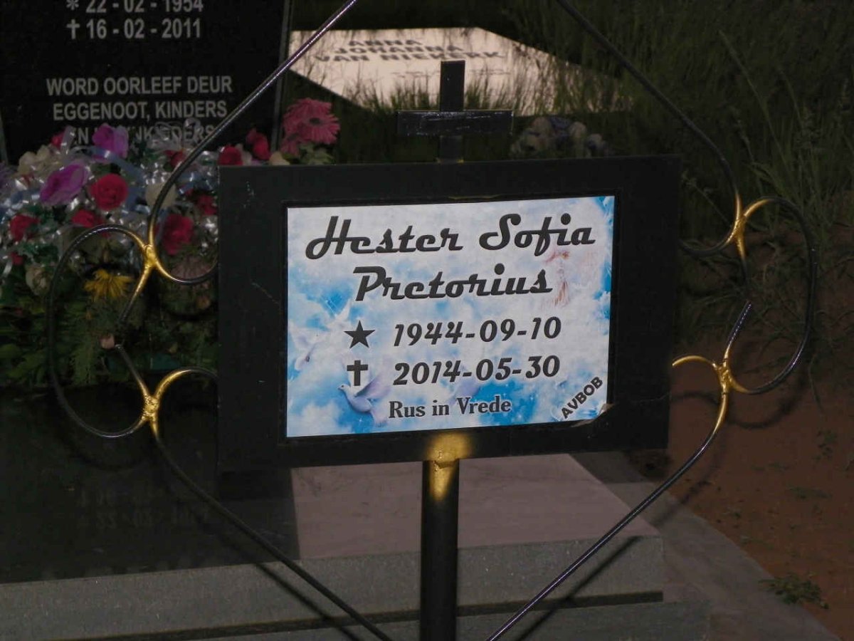 PRETORIUS Hester Sofia 1944-2014