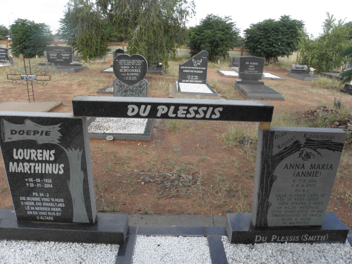 PLESSIS Lourens Marthinus 1926-2004 &amp; Anna Maria SMITH 1934-2001