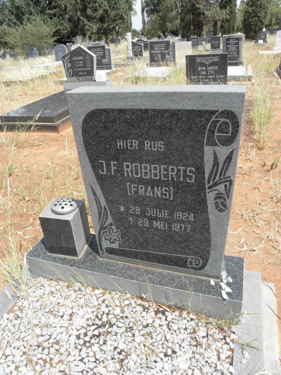ROBBERTS J.F. 1924-1977