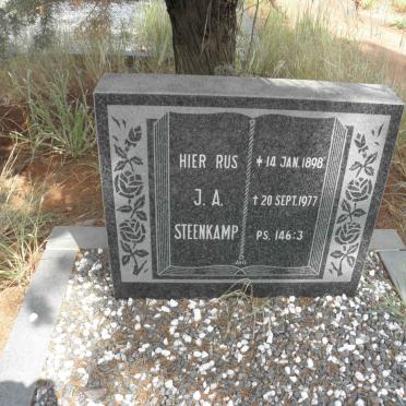 STEENKAMP J.A. 1898-1977