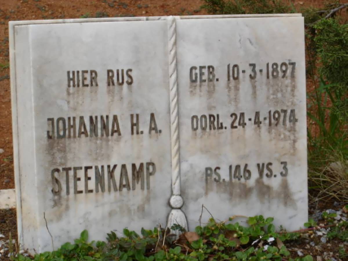 STEENKAMP Johanna H.A. 1897-1974