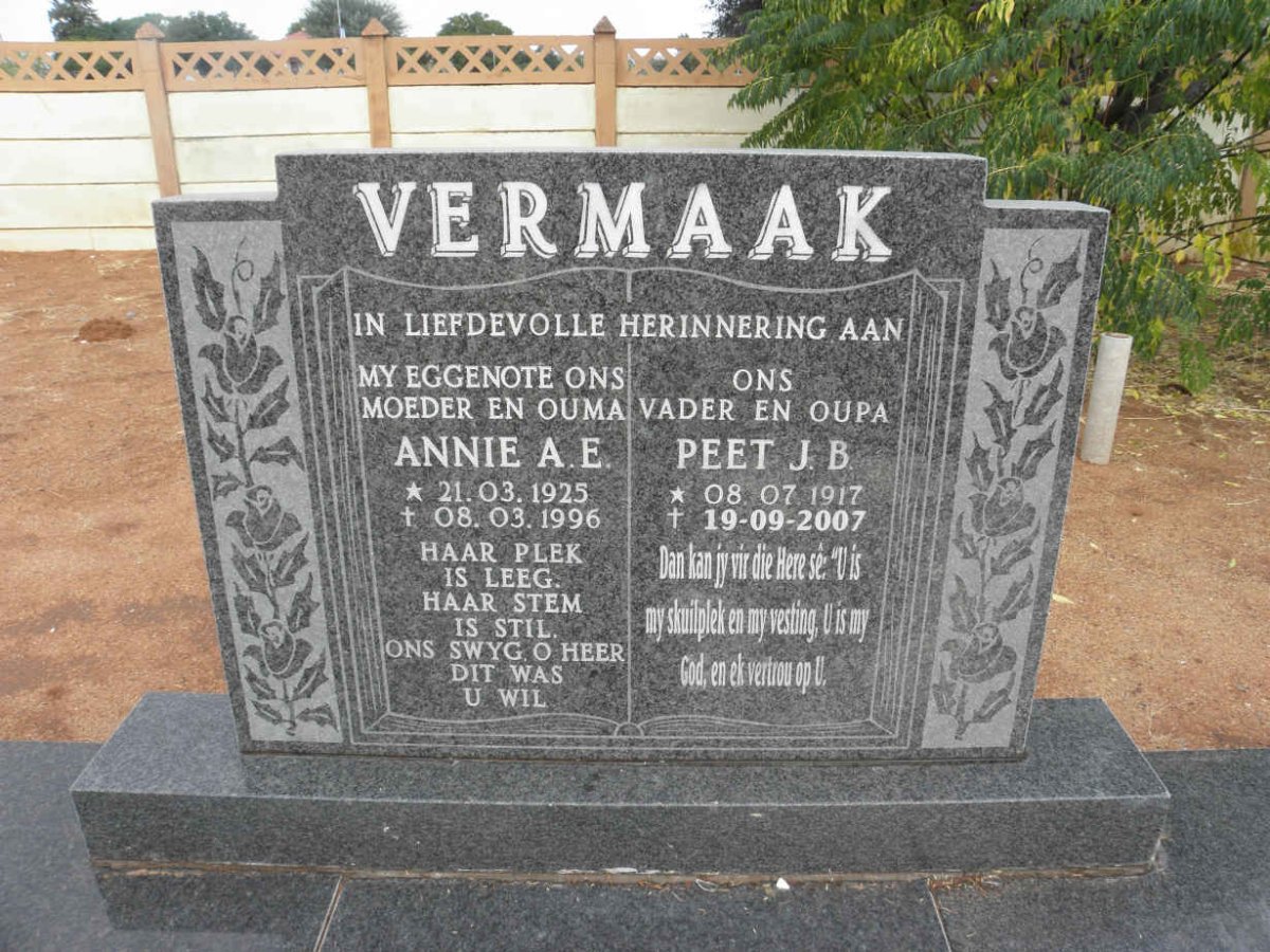 VERMAAK Peet J.B. 1917-2007 &amp; Annie A.E. 1925-1996
